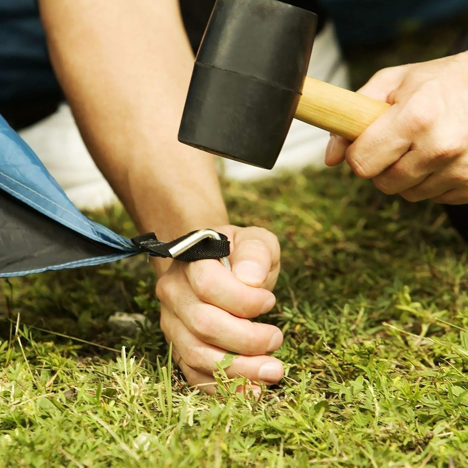 أوتاد خيام معدنية شديدة التحمل - مراجعة Outdoor Power Stake وسعره